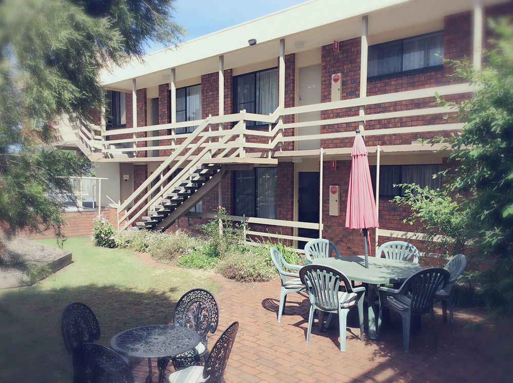 Mahogany Motel Warrnambool Exterior foto