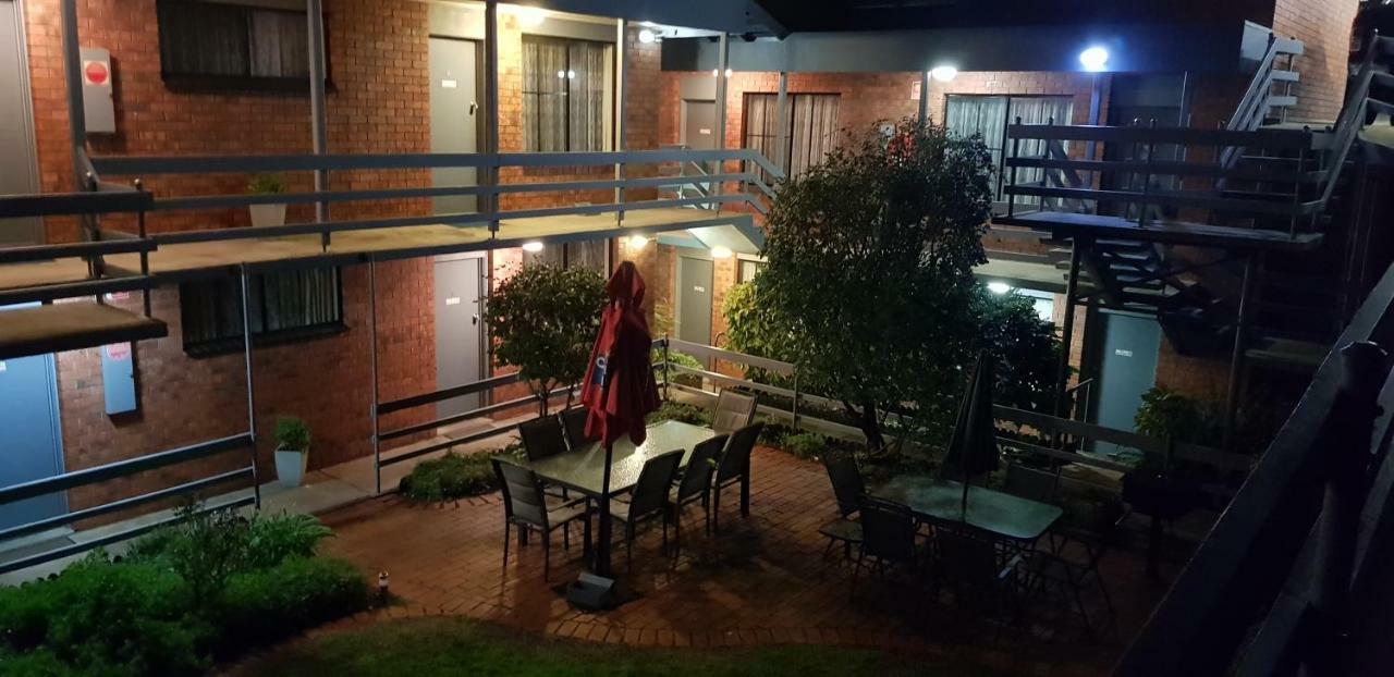 Mahogany Motel Warrnambool Exterior foto